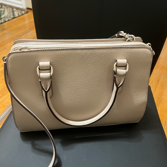 Auth Kate Spade - Picture 2 of 5